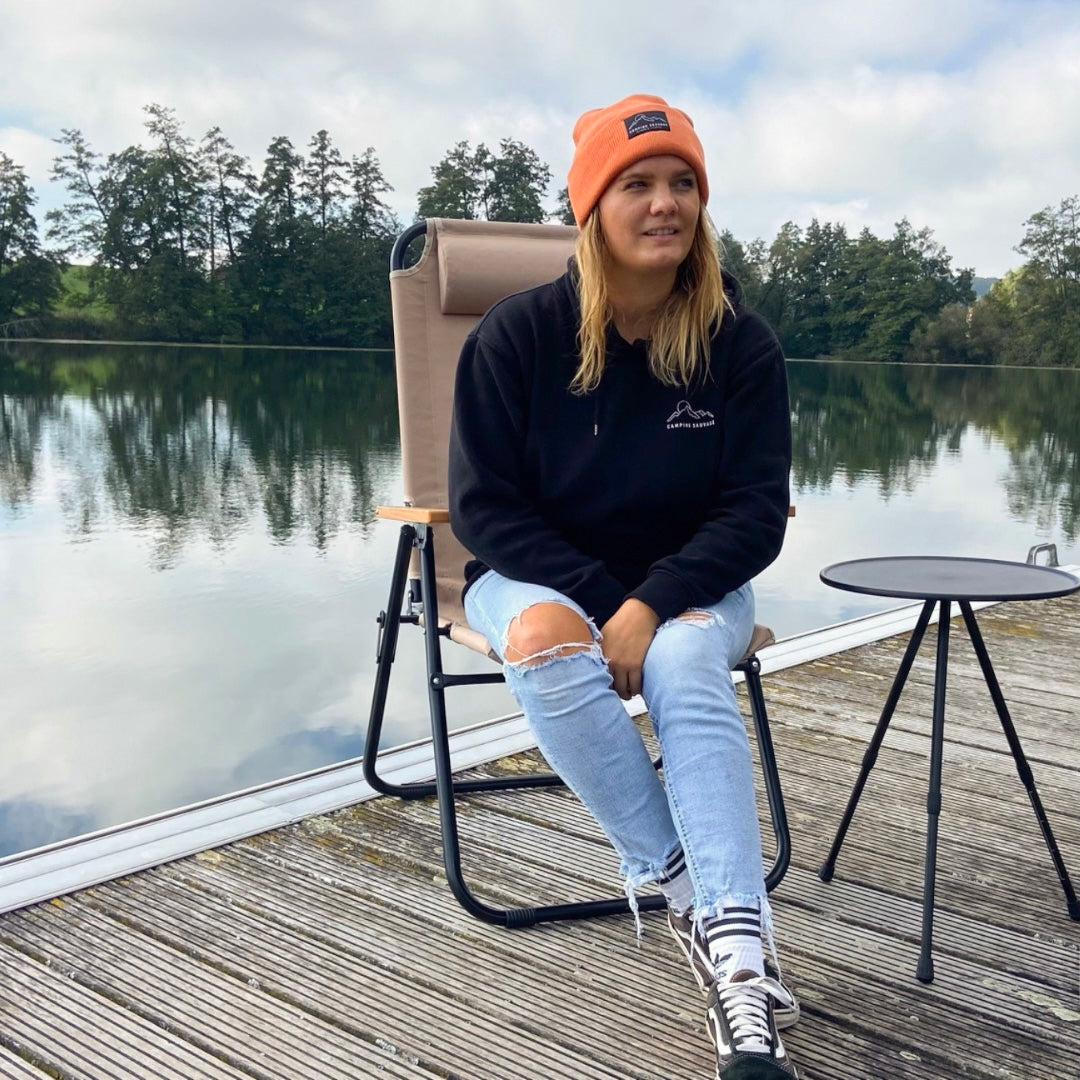 Campingstuhl_Campingtisch_Beanie