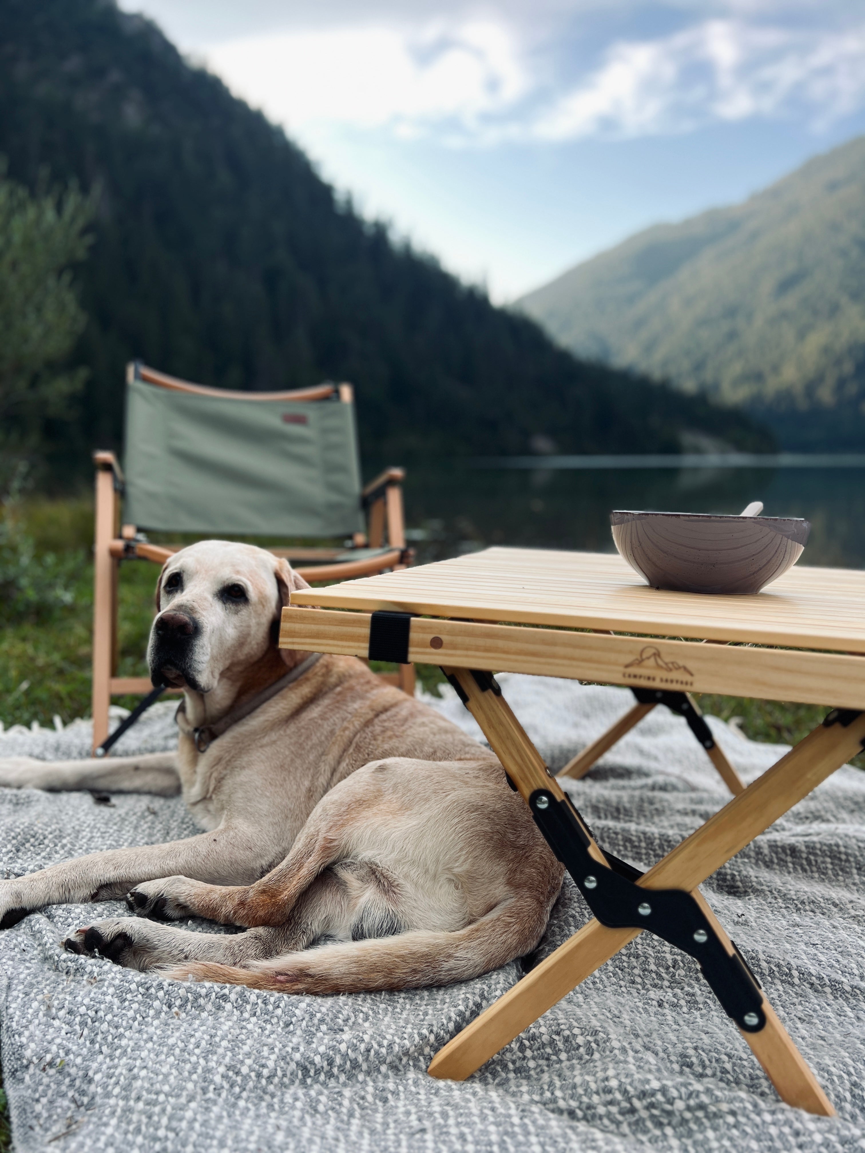 Entdecke unseren Online-Shop für Camping, Outdoor und Lifestyle-Produkte, exklusiv für Frauen! Bei uns findest du funktional-stilvolle Produkte für drinnen und draußen, alle mit inspirierendem Design und höchster Qualität. Mach dich bereit für Abenteuer und Stil - Los geht's!